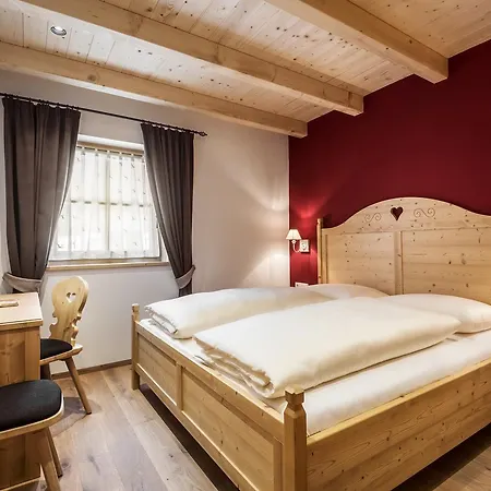 Pradel Dolomites Chalet San Martino in Badia